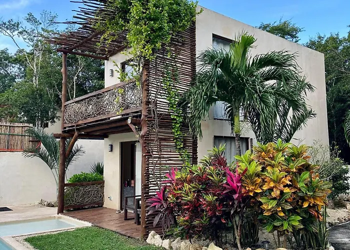 Aparthotel Ahal,