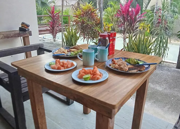 Ahal, Aparthotel