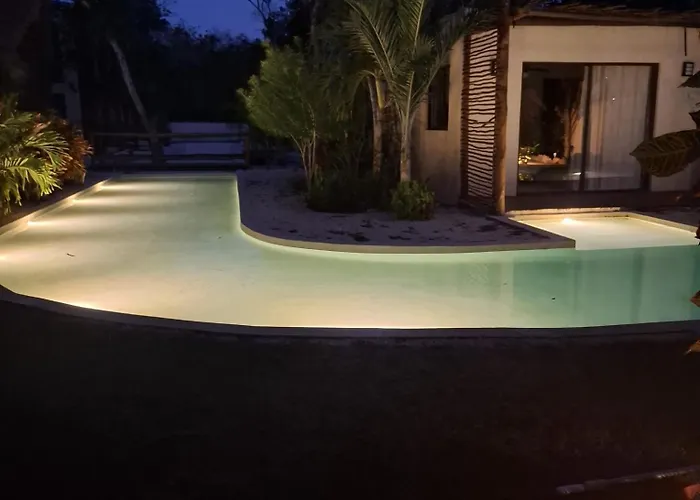 Ahal, 4*