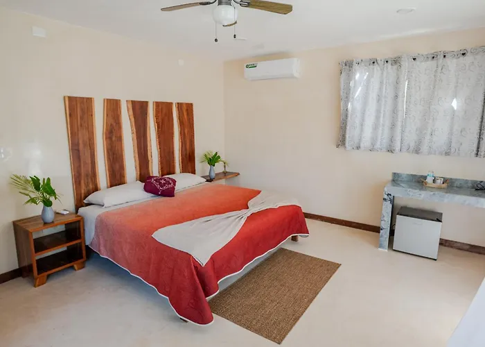 Ahal, Aparthotel 4*